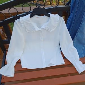 Romwe white Ruffle collar blouse sz 4 Small